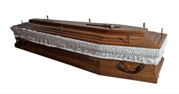 Funerare bucuresti, funerare Ilfov, funerare sector 4, 1, 2, 3, 4, 5, 5, pompe funebre, servicii funerare complete, funerare talon pensie, sicriu, sicriu complet echipat, îmbălsămare. Servicii funerare profesionale în sectoarele 1, 2 , 3 , 4 , 5 , 6. Oferim consultanță și asistență în planificarea și organizarea serviciilor funerare și a înmormântării.